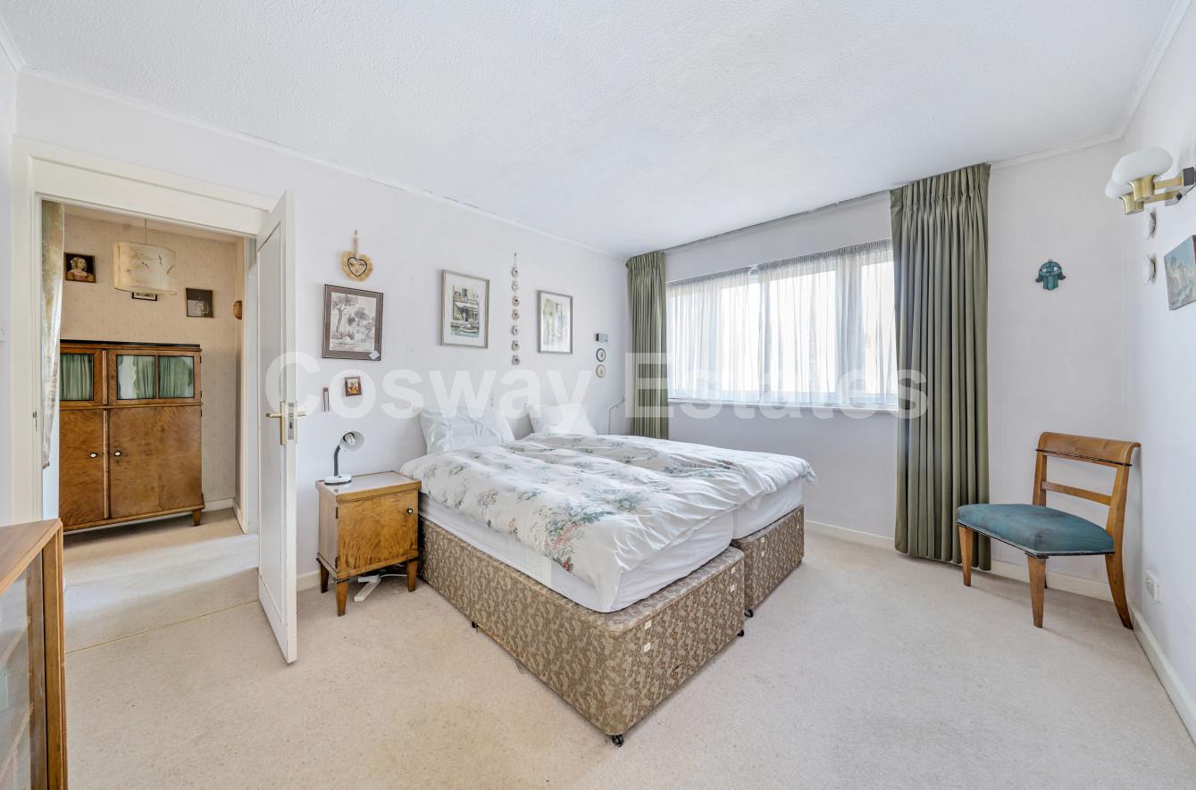The Rise, Mill Hill